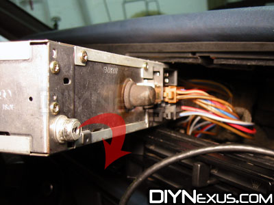 VW MK2 Golf / Jetta / GTI How To Remove The Radio – DIYNexus